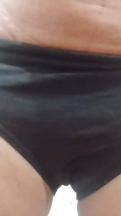 Моя большая сестра была сердита, нас поделили одну кровать, полный хинди аудио