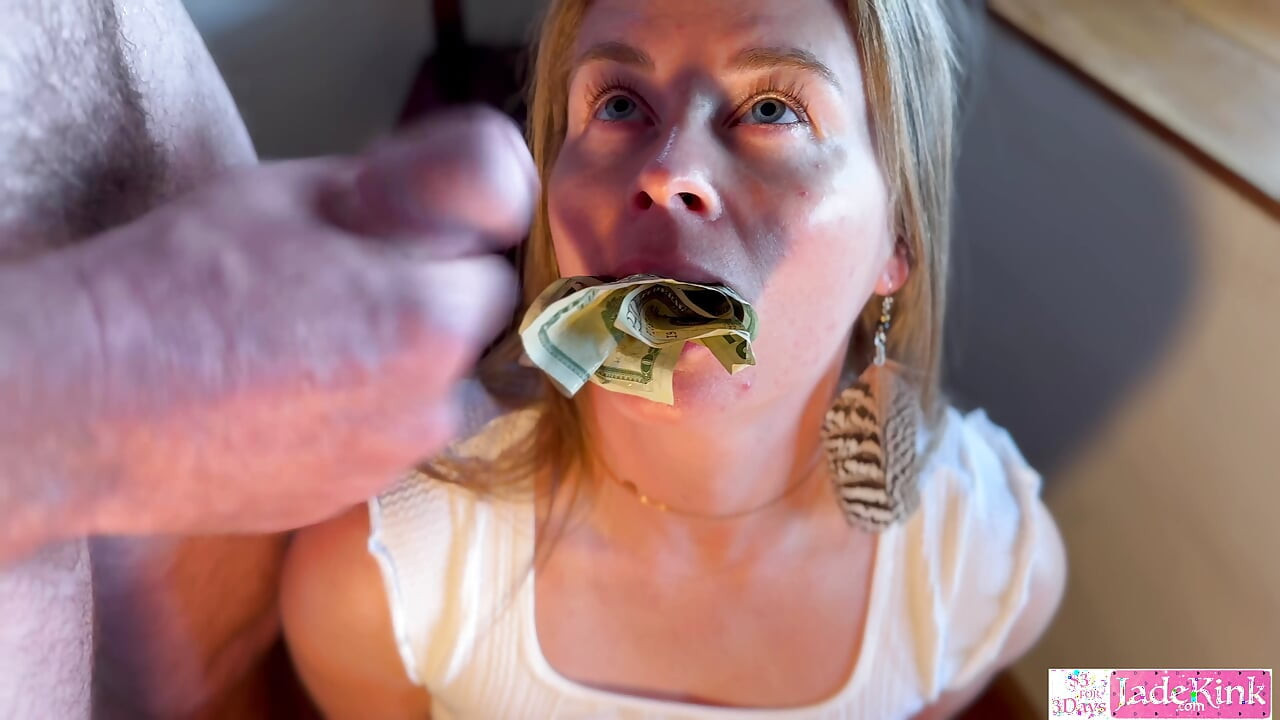 20 Dollar Bills Stuffed in Hot Slut Pussy & Facial Cumshot