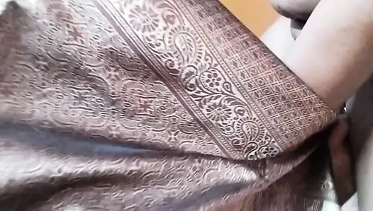 Hot Indian Bahu ki Chikni Chut me Father-in-law ne apna mota lauda dal ke chut ka bhosda bana diya