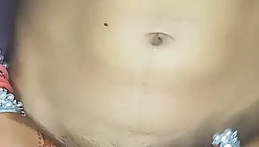Indian girl fingering in pusssy.