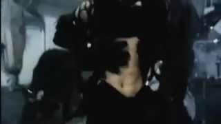 Vídeo de metal japonês com nudez