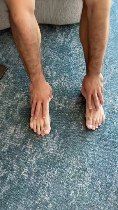I Feet size is XXL ( US 13 - EU 47.5 ) | Clip 2