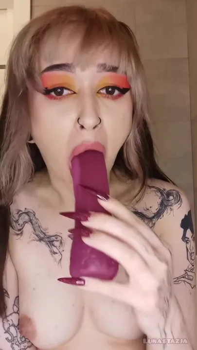 Face fuck till gagging?