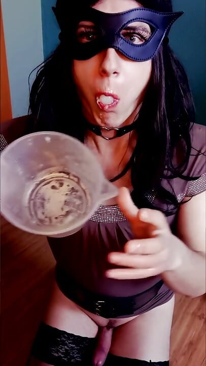 sissy trying what it's like to be covered fully in cum, using own collected cum to look like after bukkake