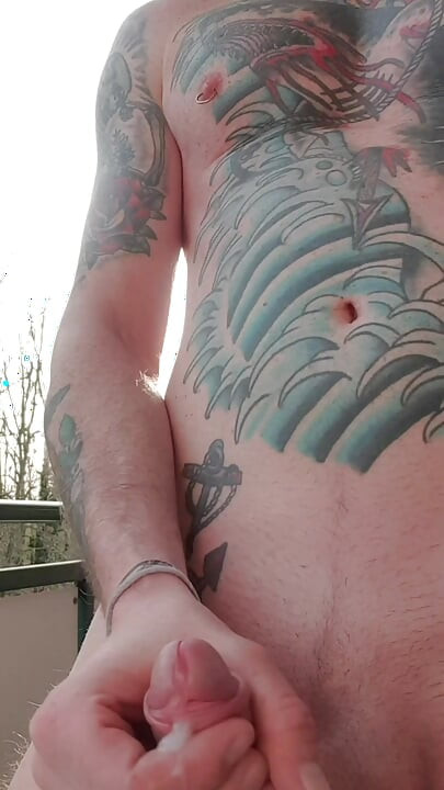 Super slomotion cumshots