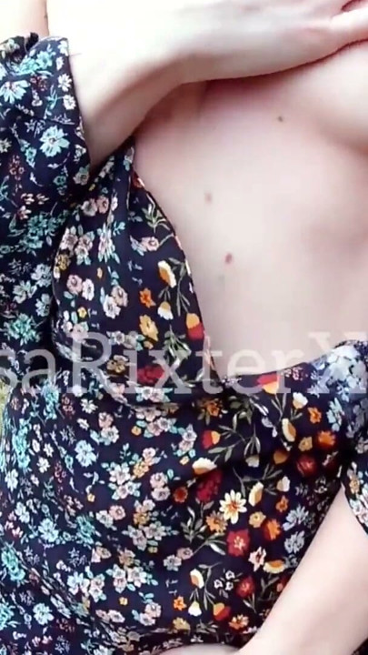My public masturbator in the field.  ElsaRixterXXX | Clip 1