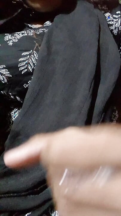 Η Desi σέξι Crossdresser δαχτυλώνεται
