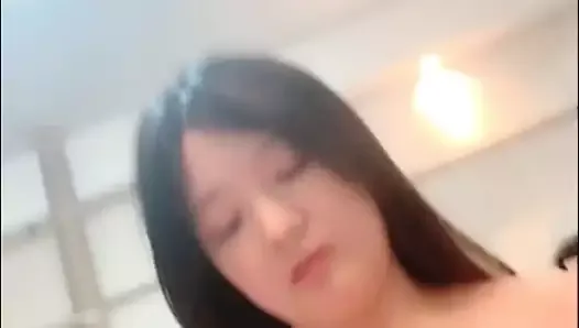 Busty Chinese knows how to give a good blowjob and boobjob