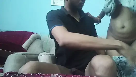 Ngentot adik tiriku di kantorku