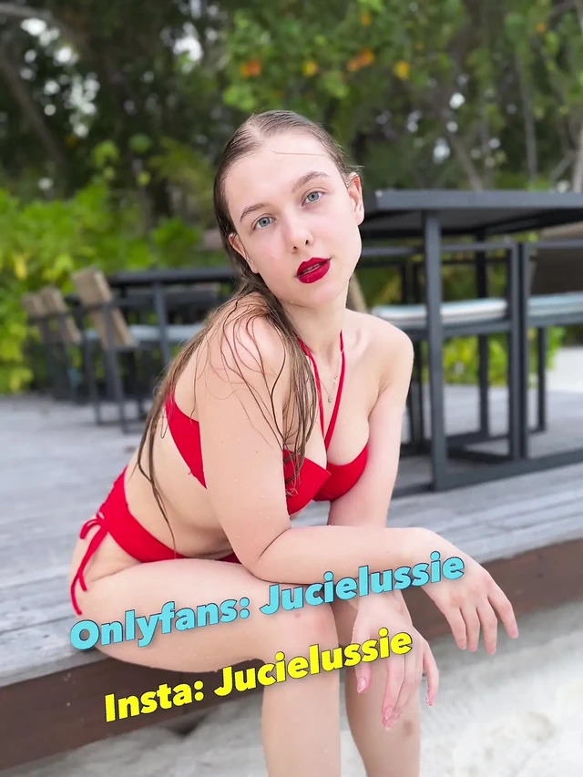 Masturbating while my stepbrother plays computer
