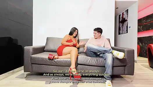 BEAUTIFUL MEXICAN INVITES ME TO HER PODCAST AND WE END UP FUCKING AND WITH HER PUSSY FULL OF MILK