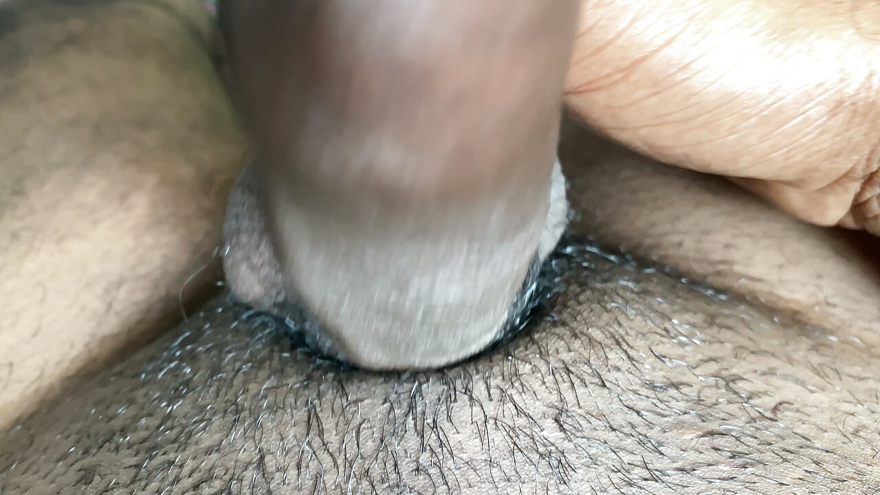 তামিল ছেলের বাড়িতে ভারতীয় ছেলের হস্তমৈথুন