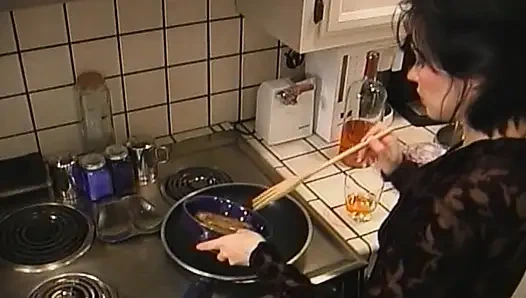 Horny Brunette's Kitchen Oral Adventure
