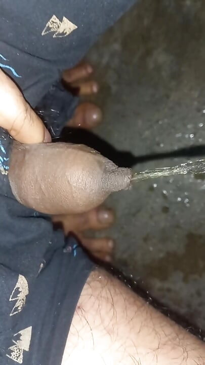 Tight Foreskin Phimosis Cock Closeup Pissing and Jerking