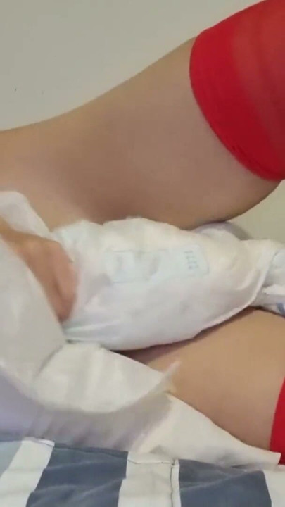 ABDL Diaper boy Humping a Pillow | Clip 2