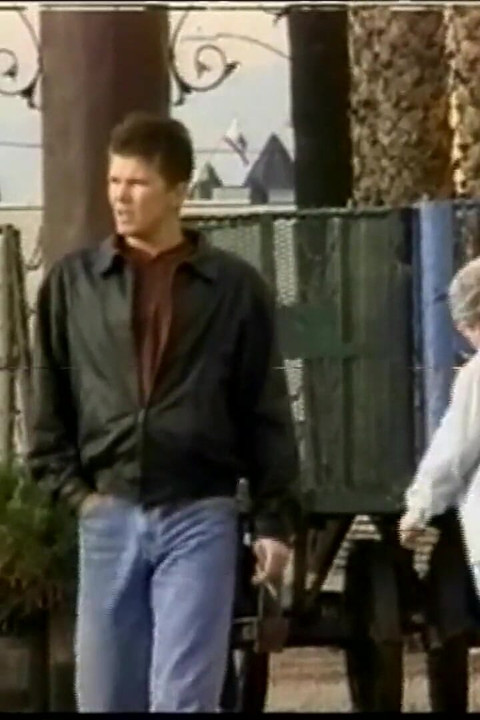 น้ํานมใส่หน้า