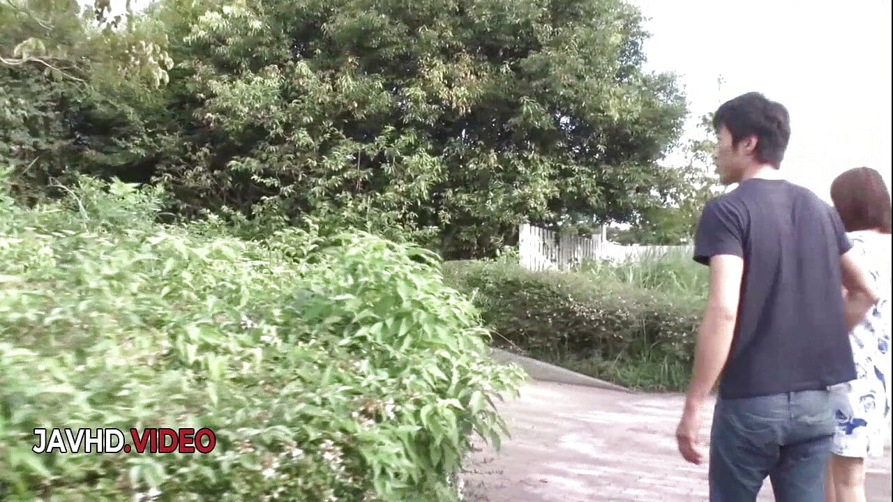 Seks Panas Luar Rumah dengan Remaja Jepun Yuuka Kaede