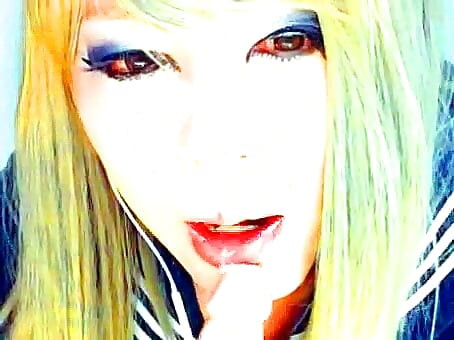 Mina Mina 27 sarışın denizci takım elbisesi mina mina herkesin eğilimi