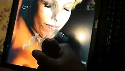 carol cox için haraç