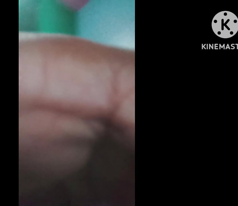 Nu mai sunt camere la hotel? Trebuie să împart un pat cu mama mea vitregă