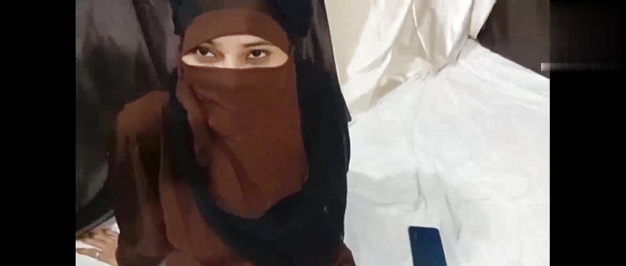 Hot sexy Indian Muslim girl sex with step brother