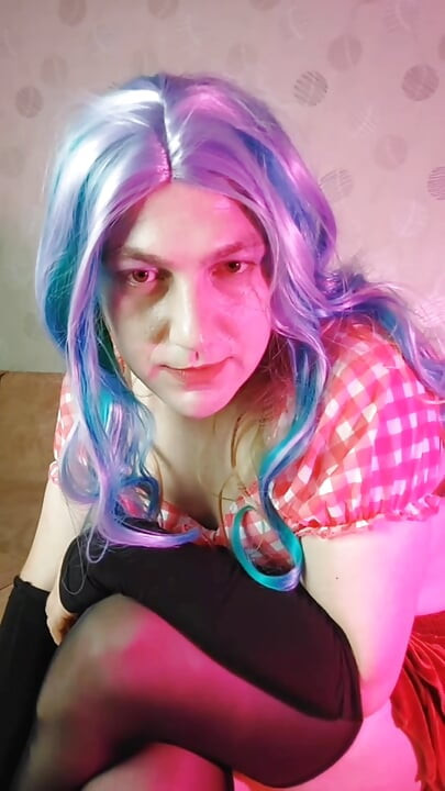 De Medusa-look sissy Pretty Pinky