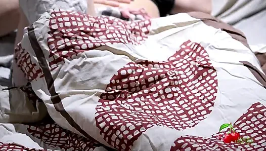 Amcığımın mastürbasyonu ve yakın çekim