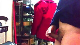 Excitée au travail - webcam dans la salle de stockage, iceberg, bite taquine