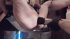 Cam 1. Fisted and fucked bareback by Fire281. Amazing stretch, good depth, punch and piston fisting and squirting.