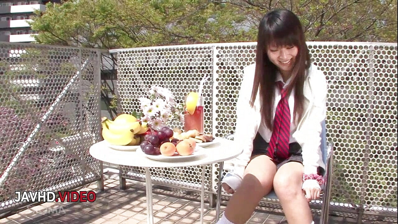 Sensual Asian Teen Ryo Asaka Pleasures Herself in the Shower