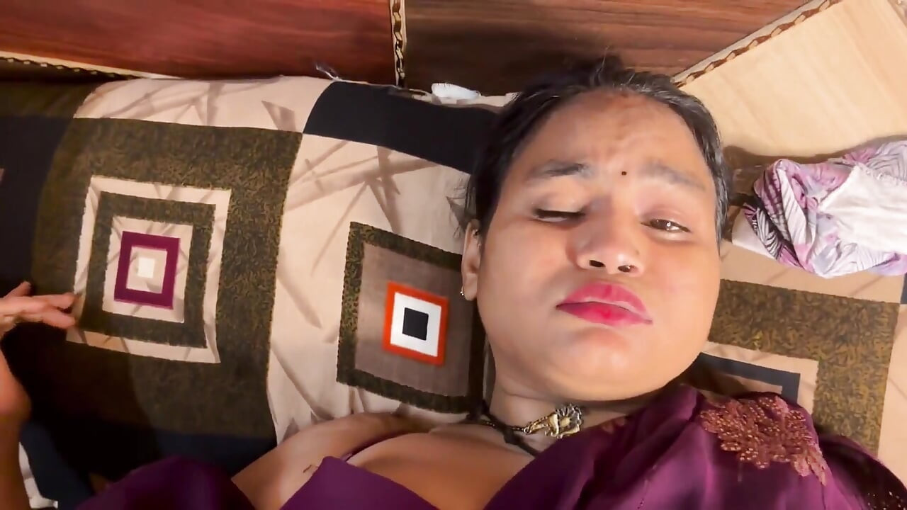 Malik fucked his hot maid very hard at home