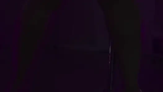 Aku bisa menonton sepanjang hari