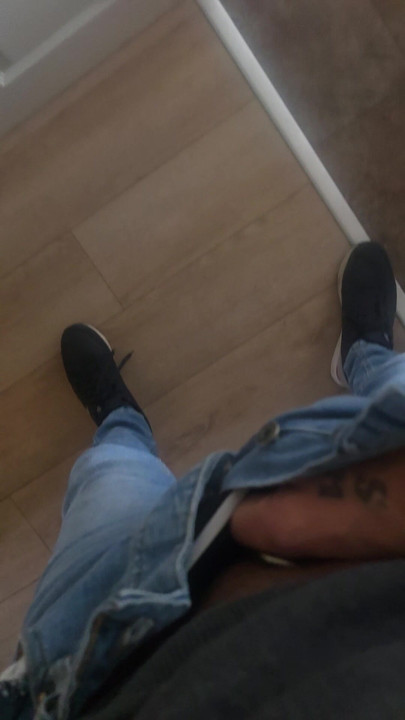 MY FLOOPY DICK OUT WAITING FOR DADDY