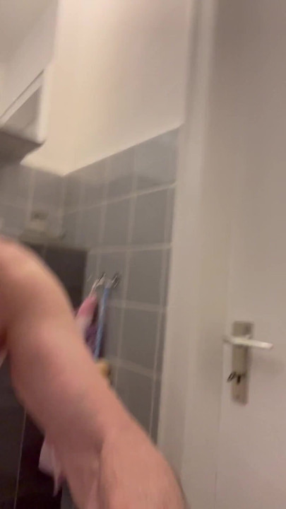 乳首遊びでリラックス |クリップ1