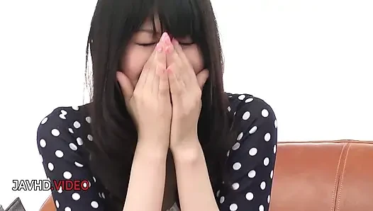 Заманчивый минет Nozomi Koizumi заканчивается камшотом на лицо восхитительной производительностью!
