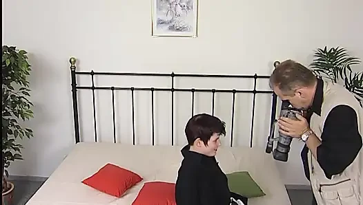 Hardcore-sex ans bett gefesselt