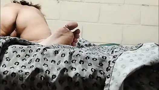 Olgun anne sikişiyor