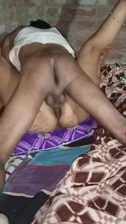Pyasi bhabhi ki chudai | Clip 1
