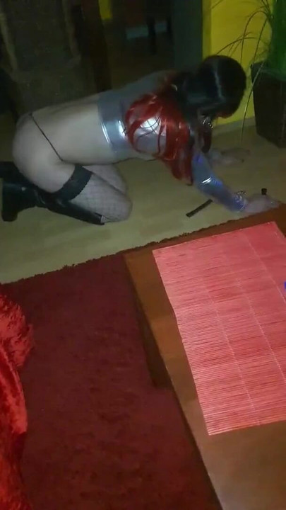 Must-share moment from "Sexychantal zu besuch bei einer privaten Housparty"