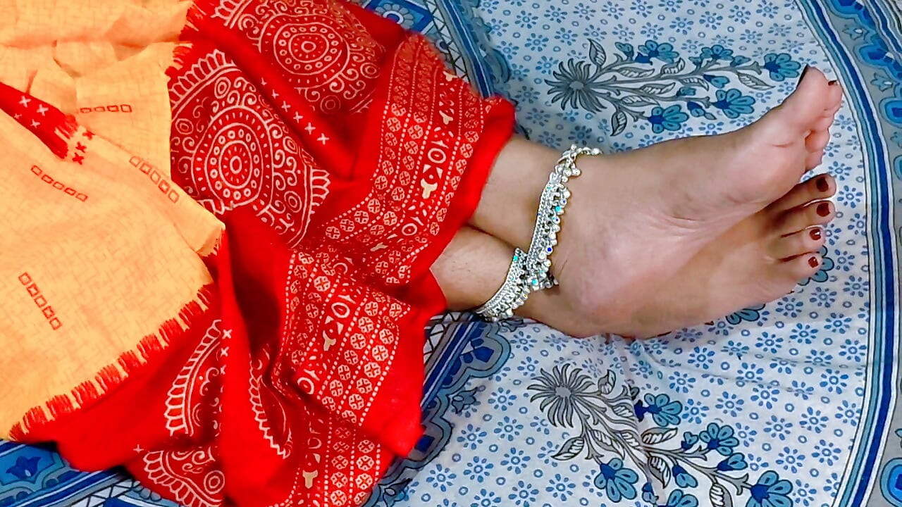 Indian Wife First Time Hardcore sex in Saree