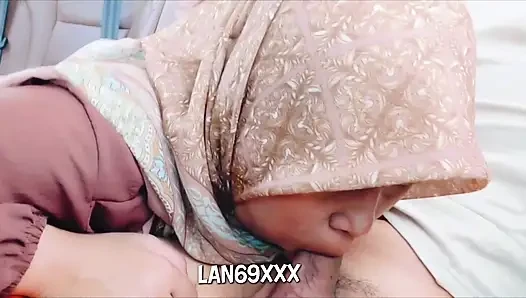Full Part Naughty Malay Girl First Time Get Cum in mouth and Creampie in her creamy pussy
