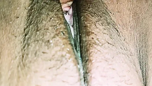 Chut se paani bhabhi