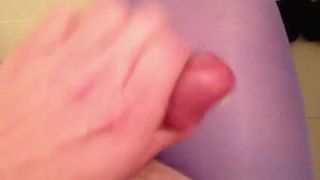 Cumming na moich fioletowych rajstopach