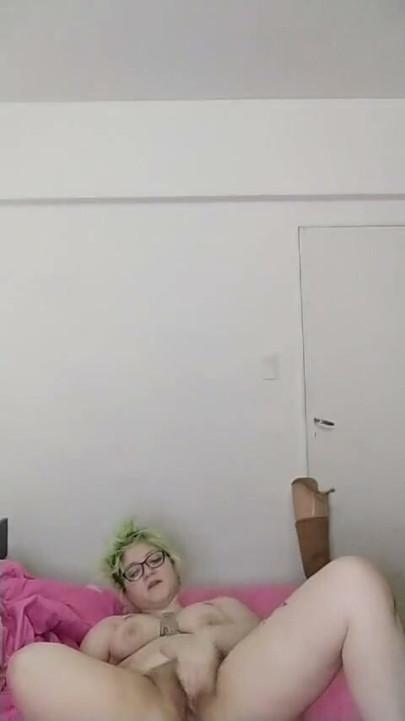 Double amputee masturbates screaming for cock! | Clip 1