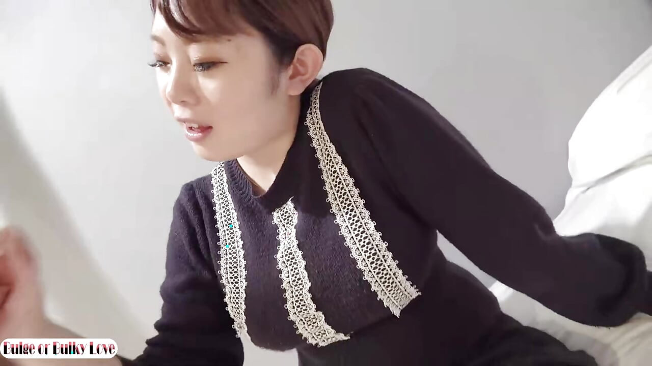第一次在公共场合观察到害羞的时刻带来深深的尴尬