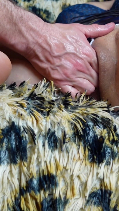 Fisting Duży Squirt Squirting MILF Lateksowe Majtki Małe Stopy Prawdziwe Orgazmy Mocne Polskie Porno