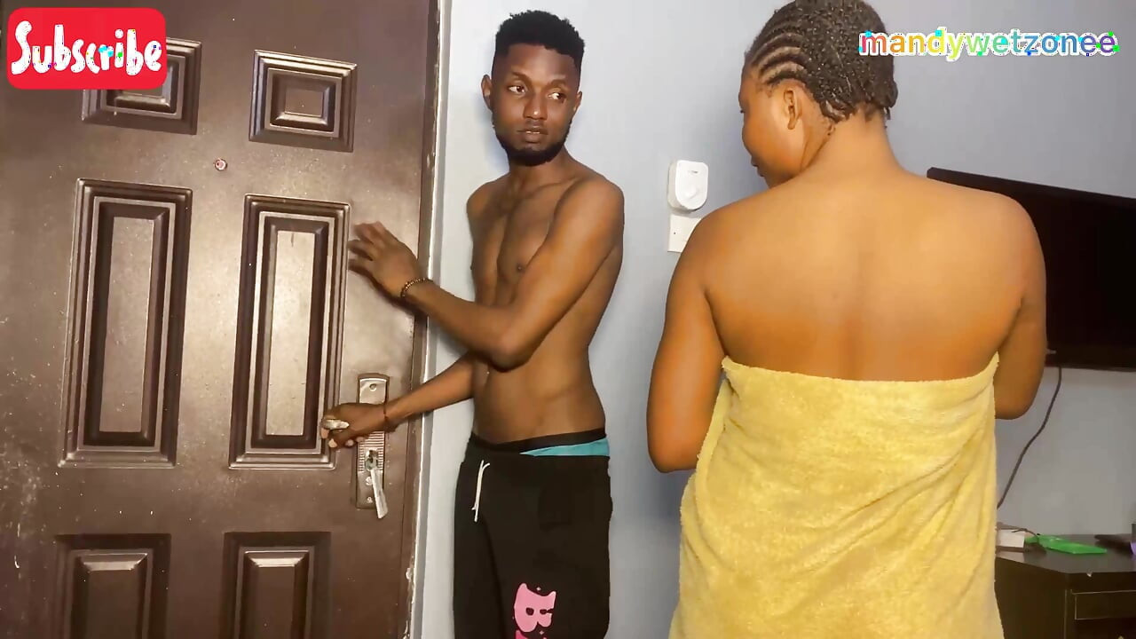 Deep Raw creampie - amaterska pička ispunjena spermom nakon intenzivnog jebanja