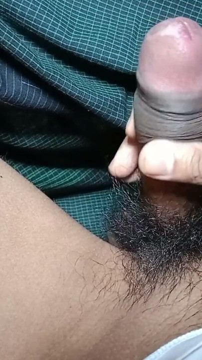 A beautiful short penis that cannot ejaculate | Clip 1