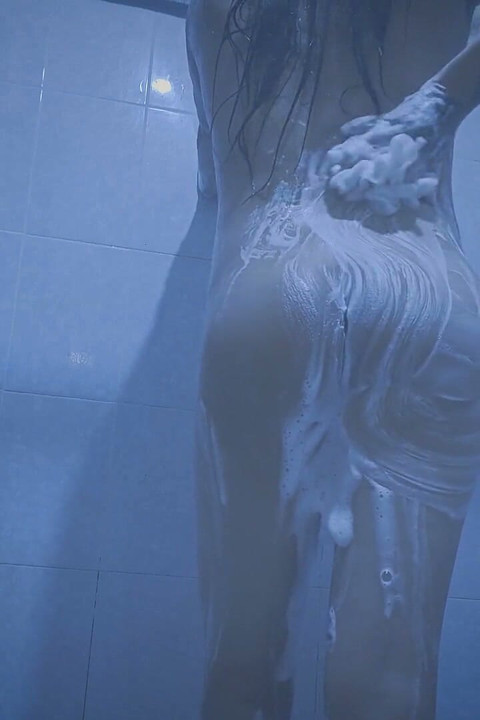 You Want to Come and Bathe with Me My Life