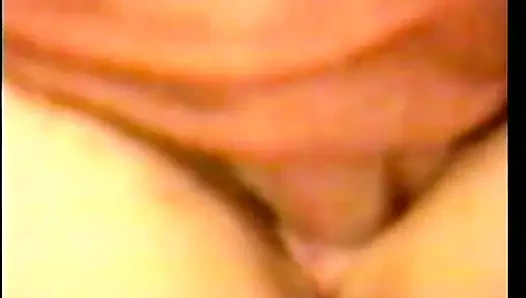 Peacherino tiffany mynx si cewek hot rambut pirang yang nggak ngangkang buat cowok berondong